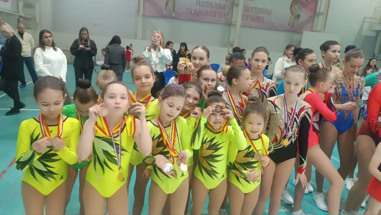 Набор девочек 6-12 лет в Федерацию спортивной аэробики ЧР - Спортивные секции (Услуги) в Чебоксары