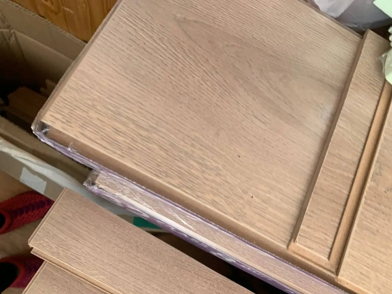 Продам ламинат 3 упаковки - Напольные покрытия (Для дома и дачи) в Чебоксары