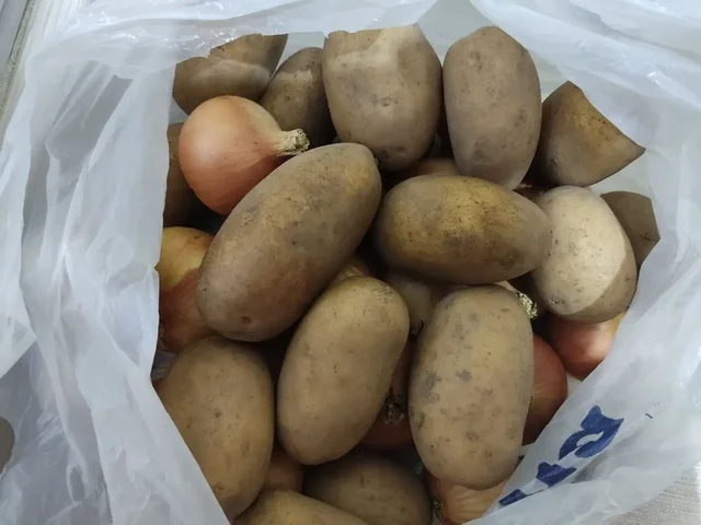 Излишки домашний картофель, лук, яйца - Сувениры/Подарки в Чебоксары