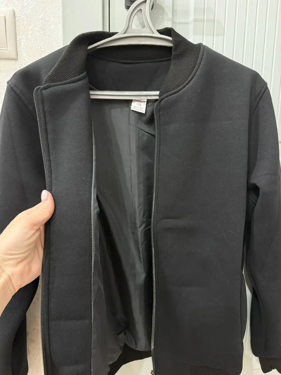 Мужской бомбер и футболка 56 размера - Верхняя одежда (Одежда) в Чебоксары