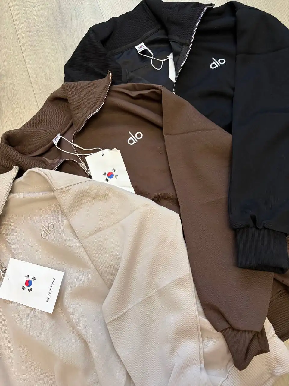 Лосины, носочки, футболки и кофточки - Женская одежда (Одежда) в Чебоксары