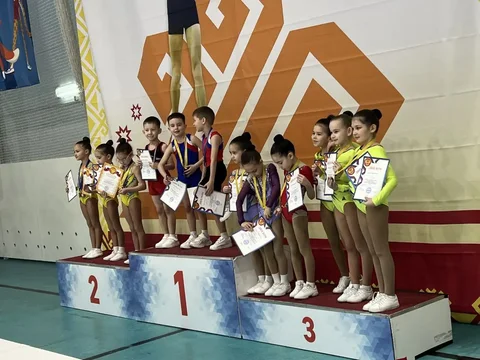 Набор девочек в Федерацию Спортивной Аэробики ЧР - Зимний спорт в Чебоксары