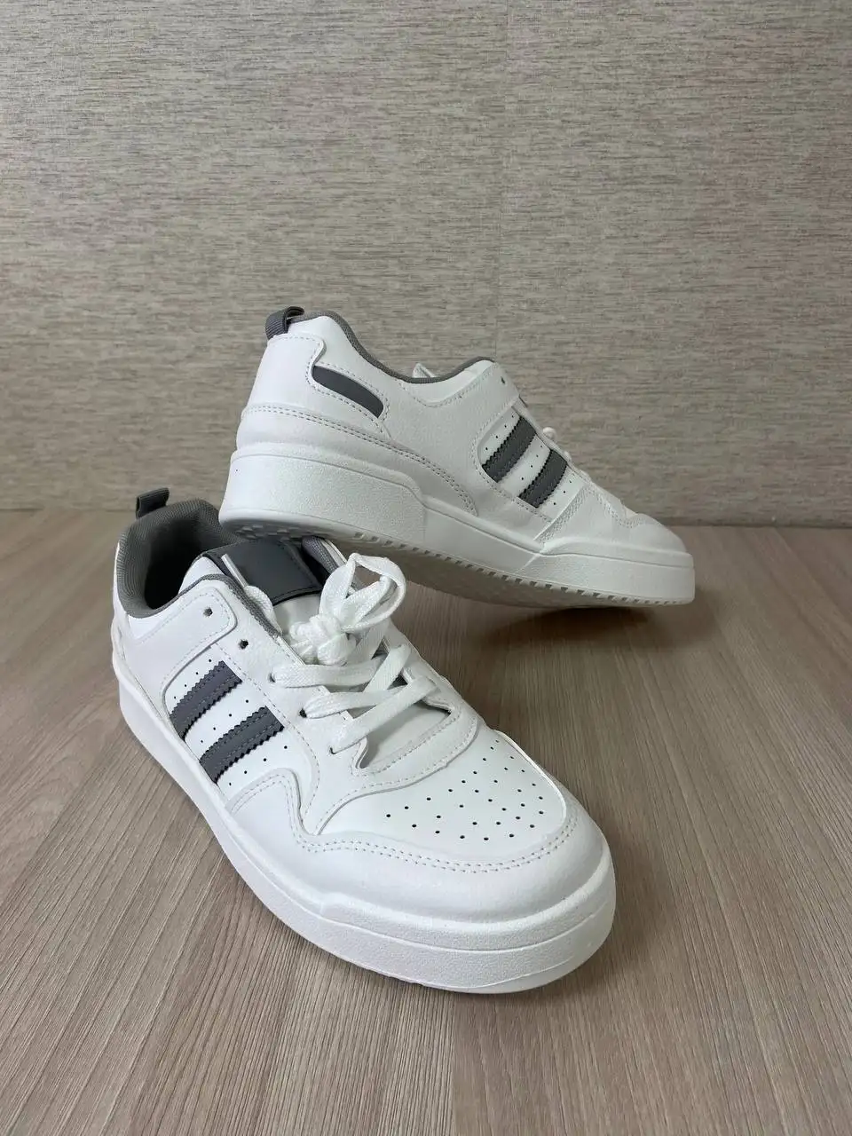 Женские кроссовки и кеды новые - Обувь (Одежда) в Чебоксары