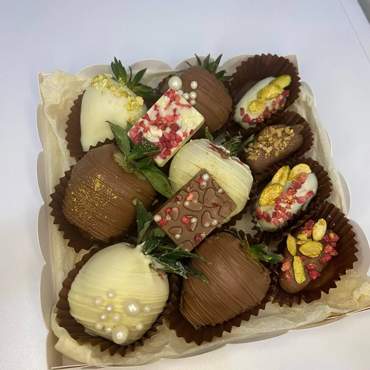 Клубника и финики в бельгийском шоколаде - Продукты питания (Барахолка) в Чебоксары