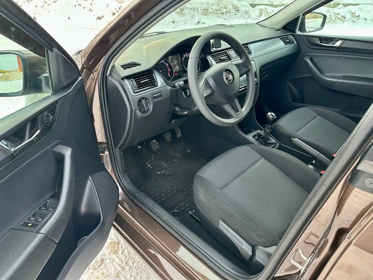 SKODA RAPID 2018г. в отличном состоянии - Легковые автомобили (Авто) в Чебоксары