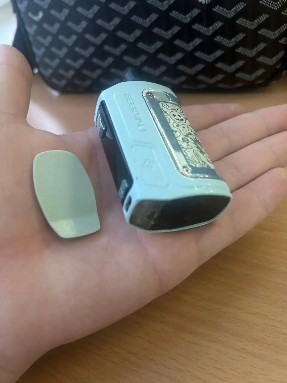 Продам аура фаст - Электронные сигареты (Барахолка) в Ярославль