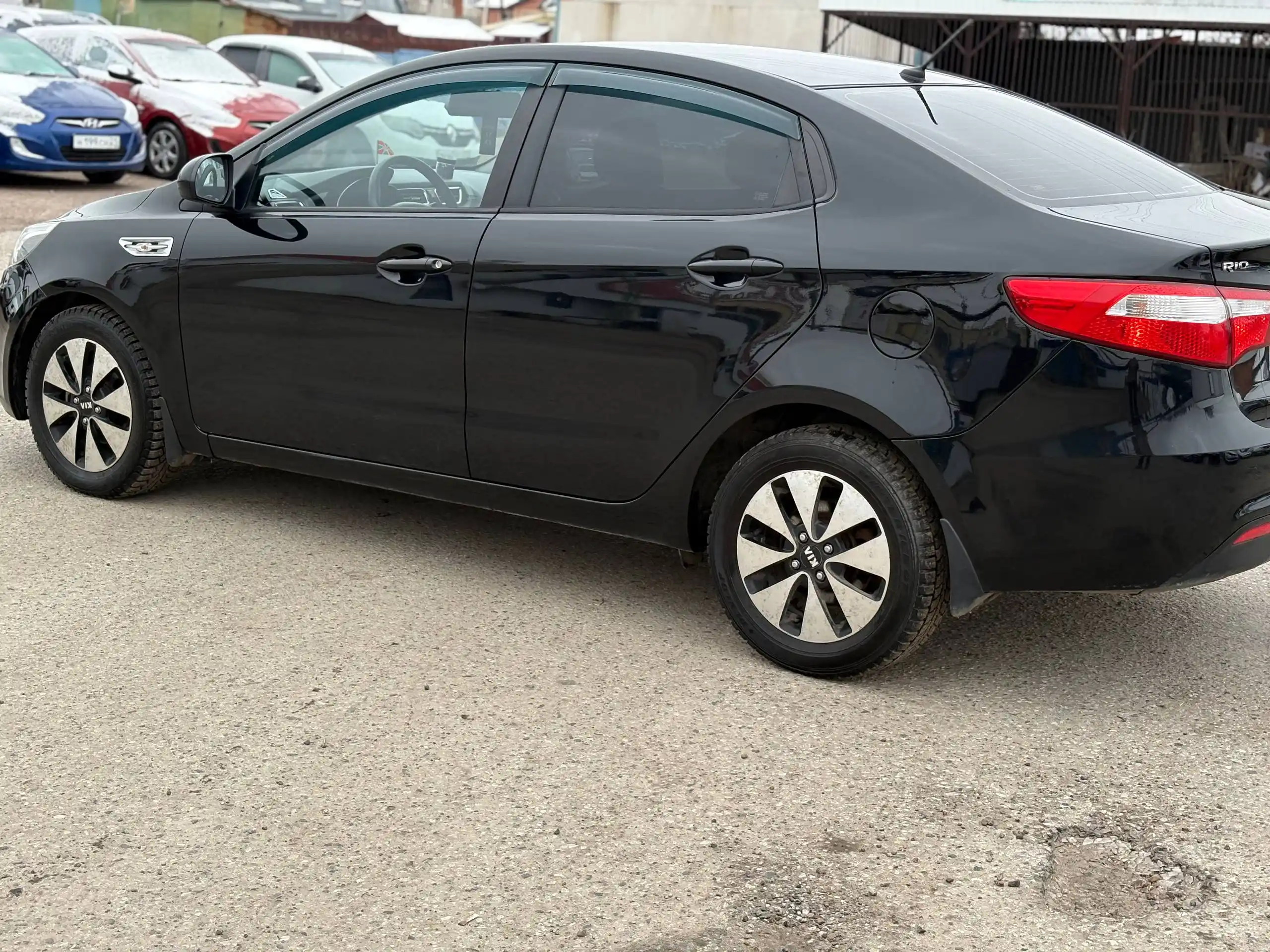 Kia Rio 2013 года