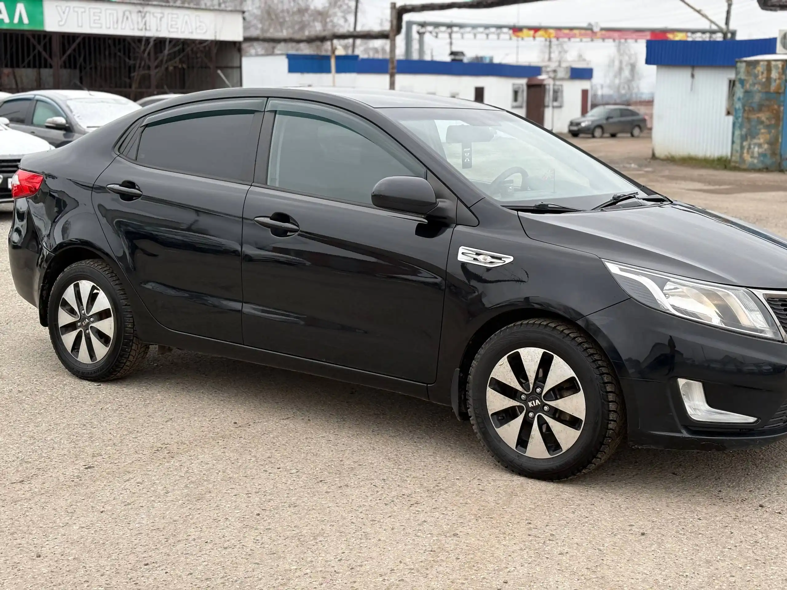 Kia Rio 2013 года