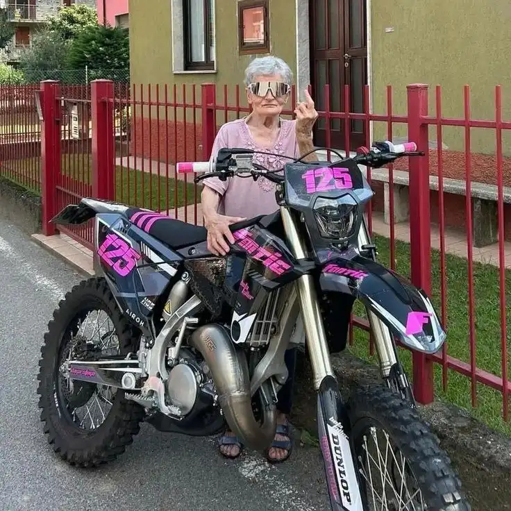 Продам скин Поззи