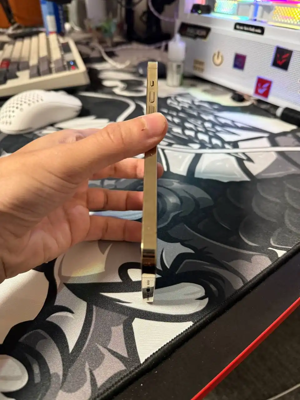 Продаю iPhone 12 Pro Max