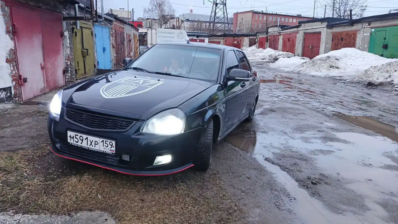 Продажа автомобиля 2012 года 1.6 16 клапанов