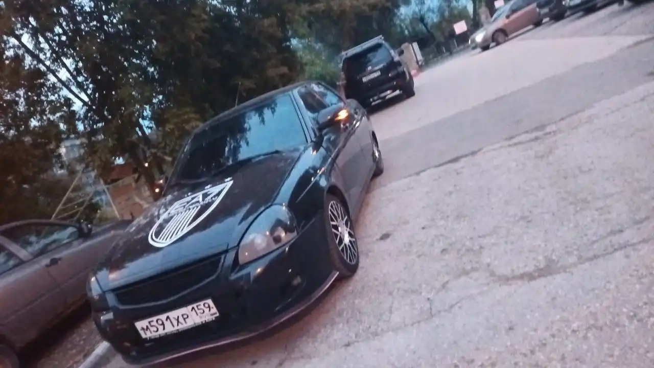 Продажа автомобиля 2012 года 1.6 16 клапанов