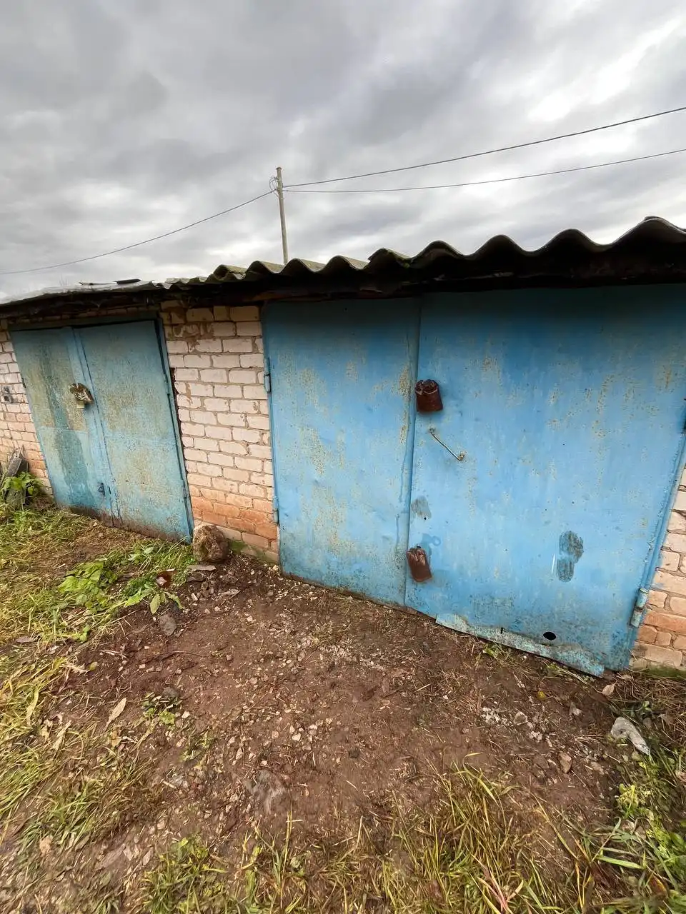 Продажа двух гаражей по 15 квадратов