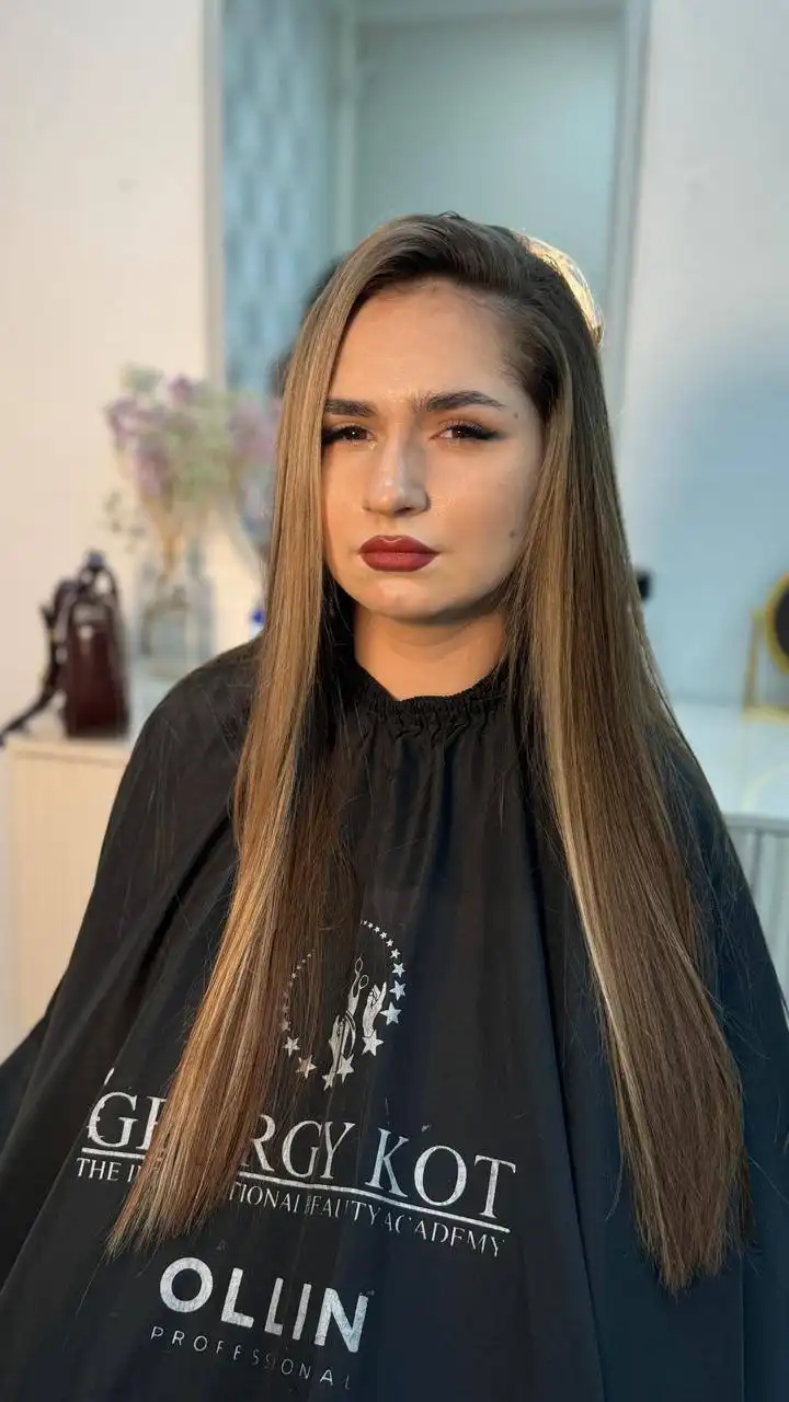 Услуги парикмахера: женские, детские стрижки, окрашивание, косички