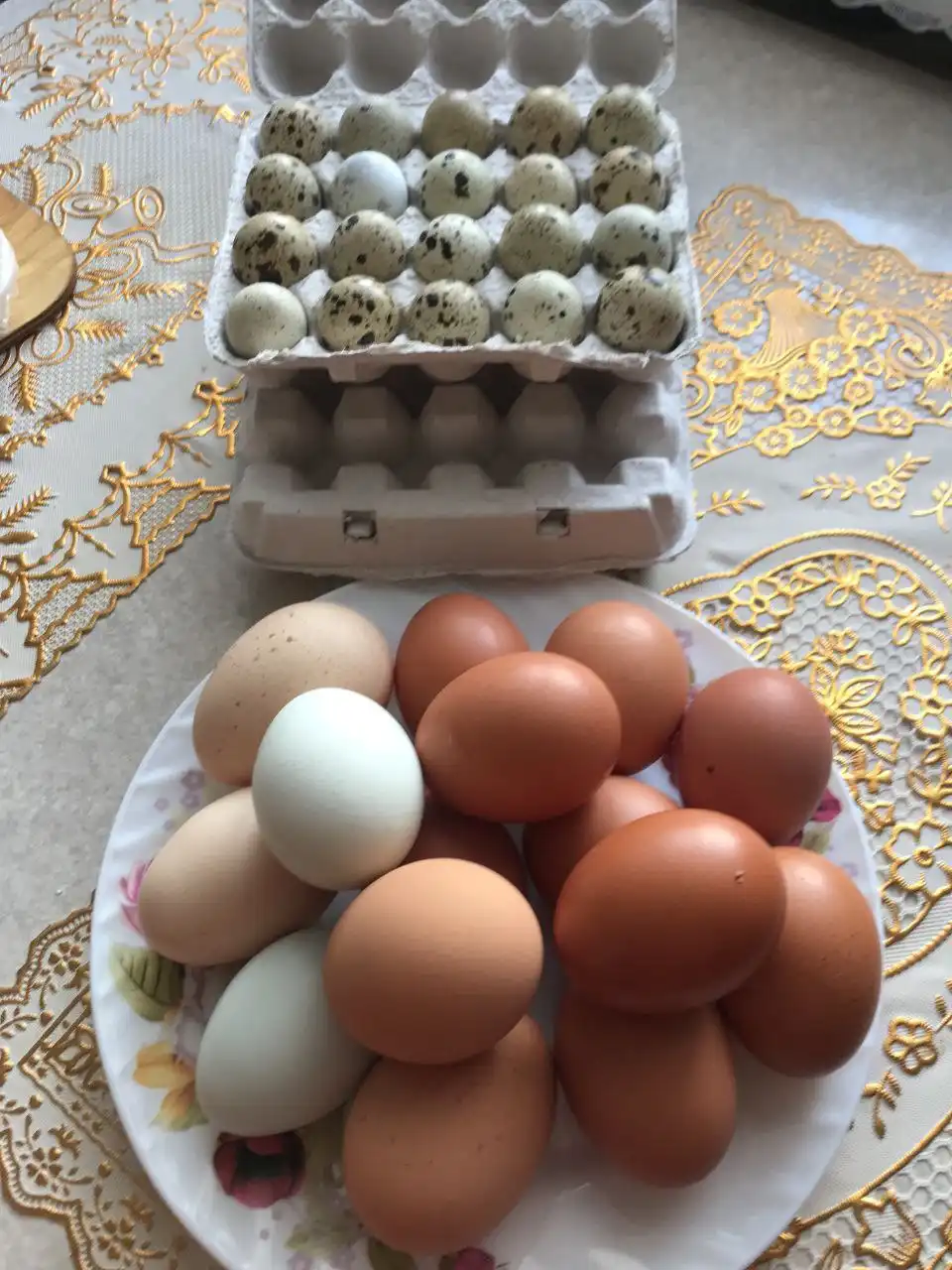 Продажа куриных и перепелиных яиц в Нижневартовске