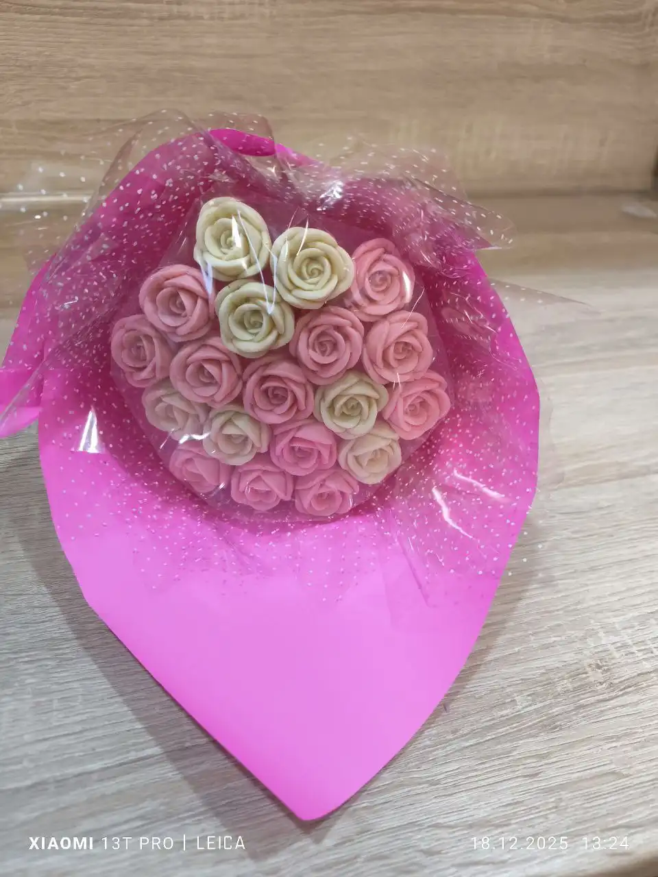 Букеты из бельгийского шоколада и атласных лент