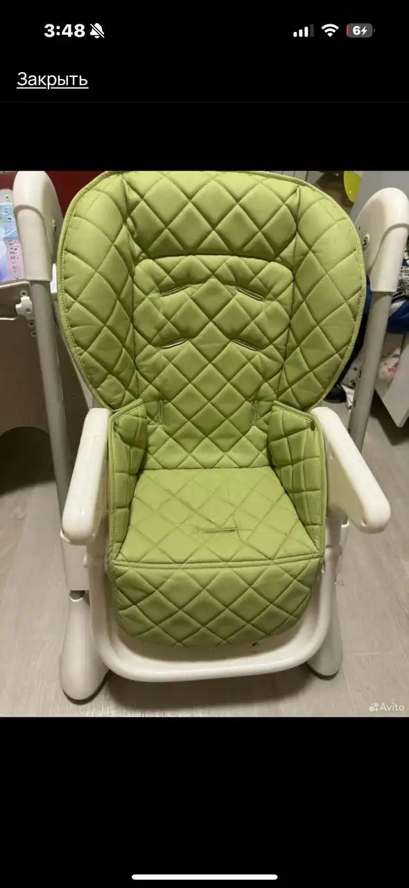 Стульчик для кормления с ипотечкой и столиком