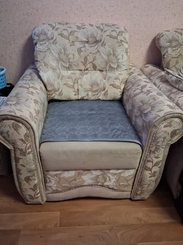 Продам кресло изцарапанное котом - частное объявление в Нижневартовск