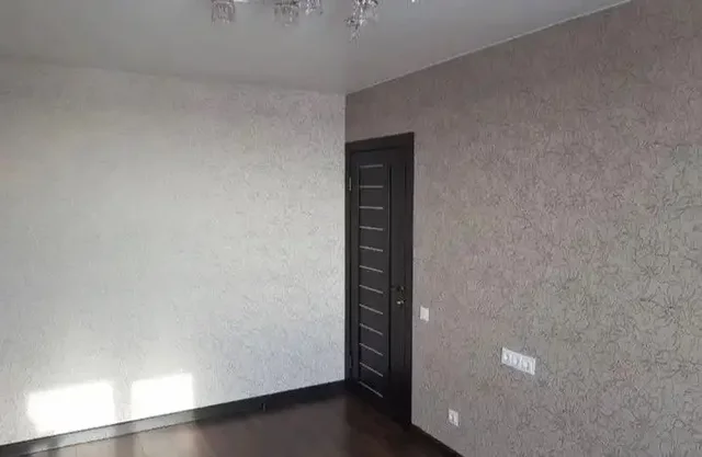 Профессиональная поклейка обоев - Клининговые услуги в Нижневартовск