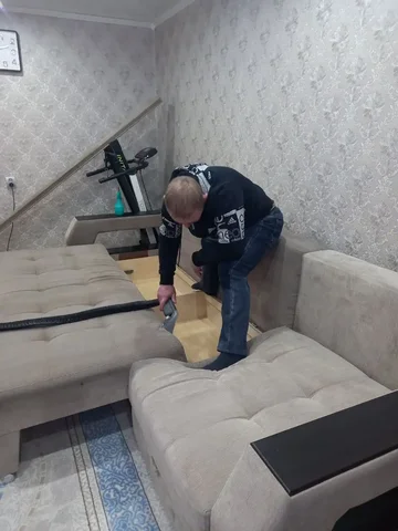 Выездная химчистка мягкой мебели и салонов авто - Химчистка в Нижневартовск