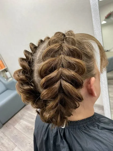 Скидки на женские, детские стрижки и окрашивание - Клининговые услуги в Нижневартовск