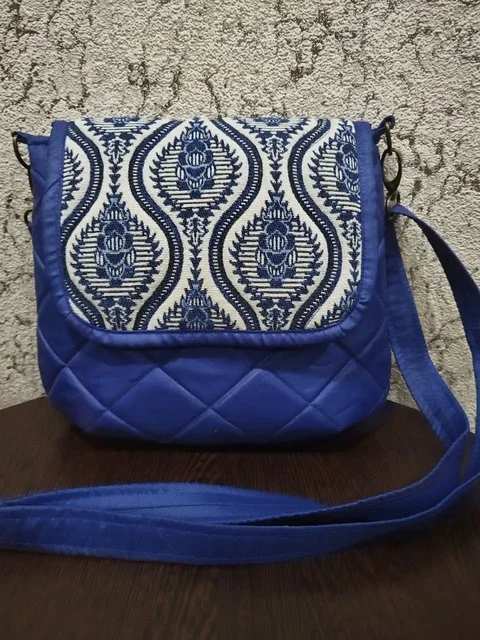 Сумочка ищет хозяйку - Барахолка в Нижневартовск