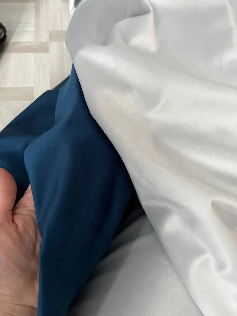 Продажа бархатных штор - Текстиль (Барахолка) в Нижневартовск