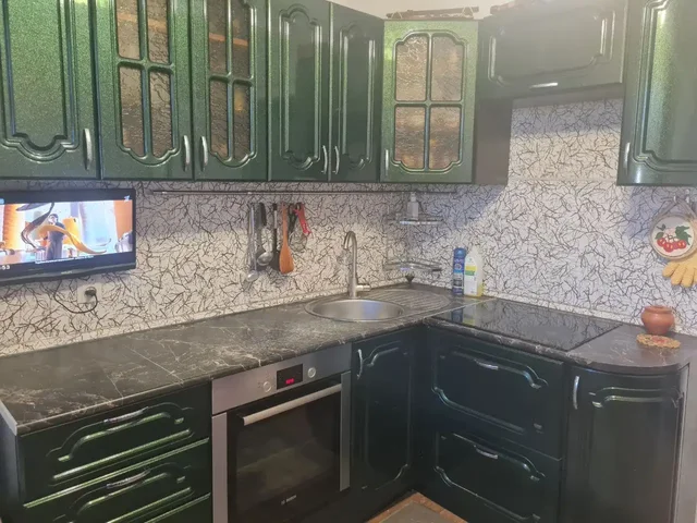 Продам кухонный гарнитур - Сад и огород в Излучинск