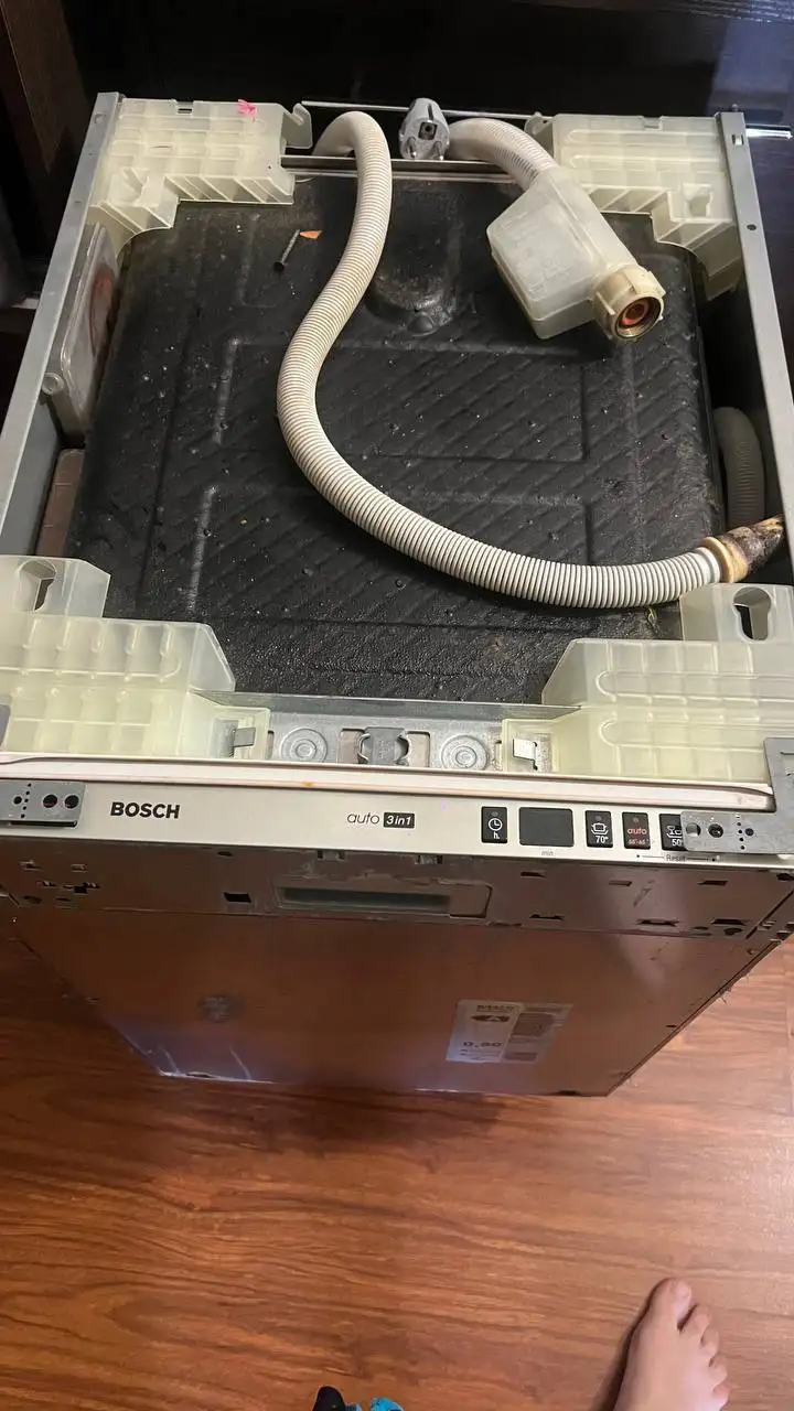 Продам посудомойку на запчасти или ремонт - Барахолка в Нижневартовск