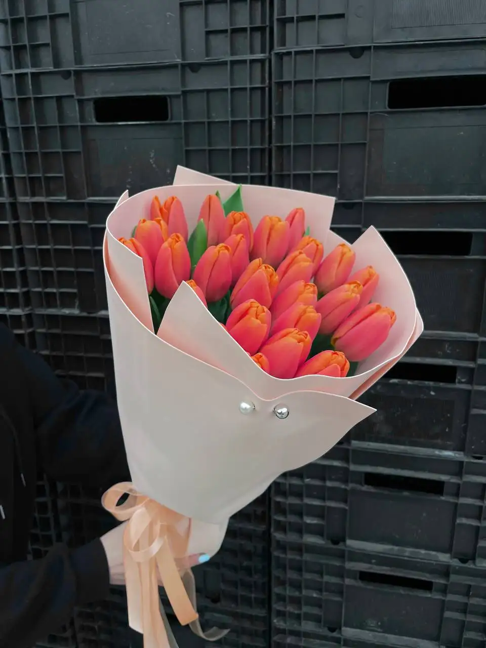 Букеты тюльпанов на 8 марта - Барахолка в Нижневартовск
