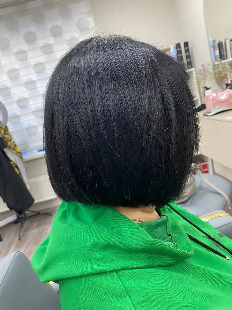 Стрижка и окрашивание волос со скидкой - Парикмахерские услуги (Услуги) в Нижневартовск