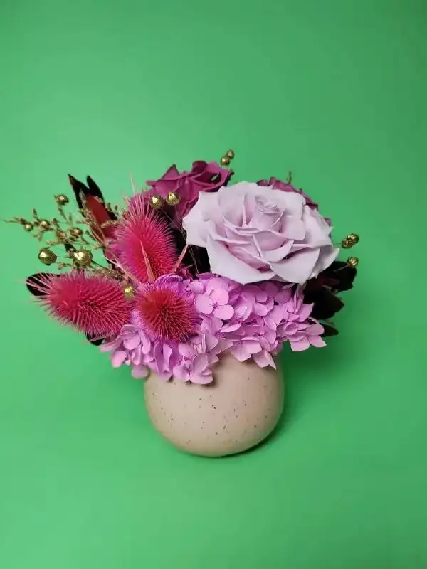 Стабилизированные цветы на 8 Марта - Подарки (Хобби и отдых) в Нижневартовск