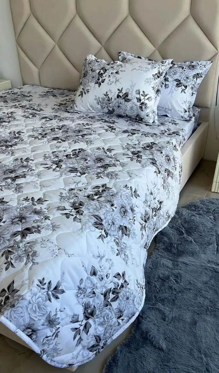 Набор постельного белья с теплым одеялом - Постельное белье (Барахолка) в Нижневартовск