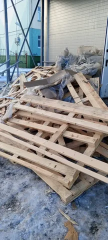 Отдам бесплатно мелкий мусор, полиэтилен, доски - Посуда и кухонные принадлежности в Нижневартовск