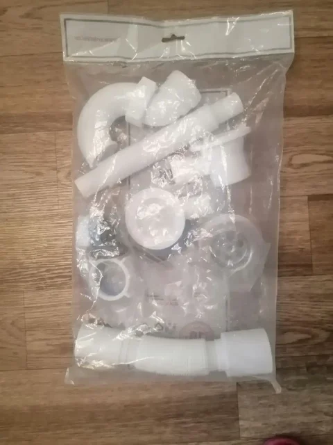 Сифон для ванной с гибкой трубой - Сантехника в Нижневартовск