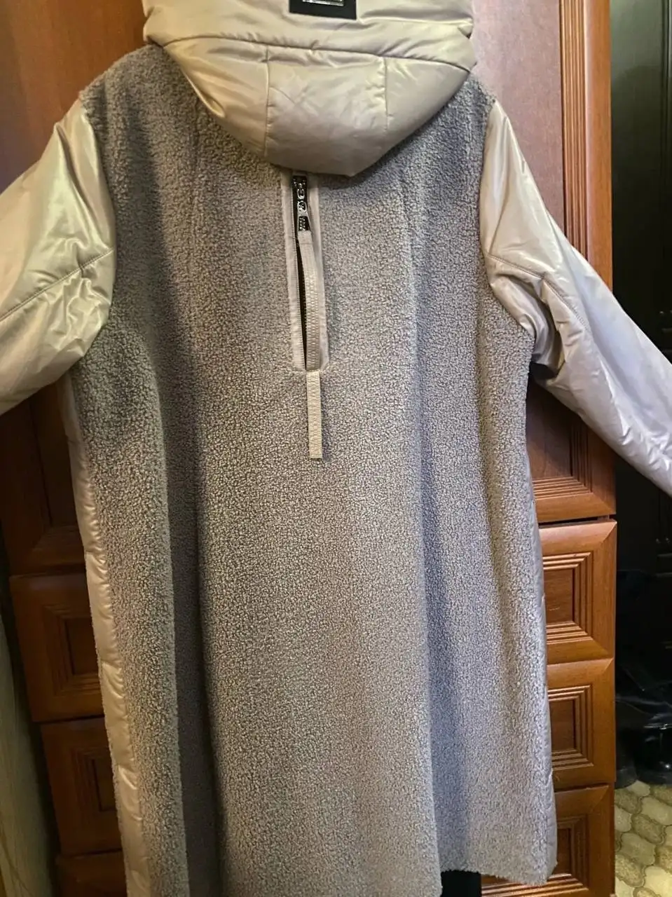 Продам женское демисезонное пальто - Женская одежда (Одежда) в Нижневартовск