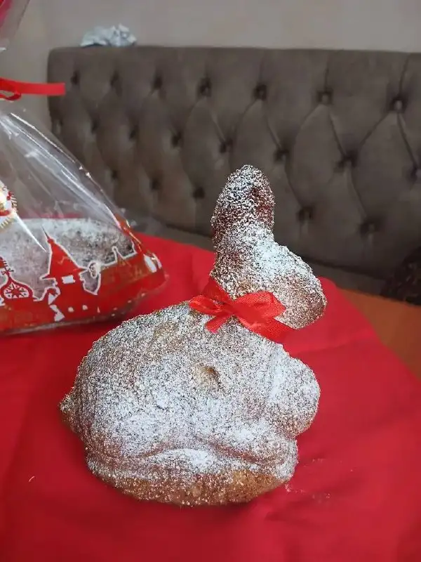 Пасхальный агнец и кролик из кексового теста ручной работы - Кондитерские изделия (Барахолка) в Нижневартовск