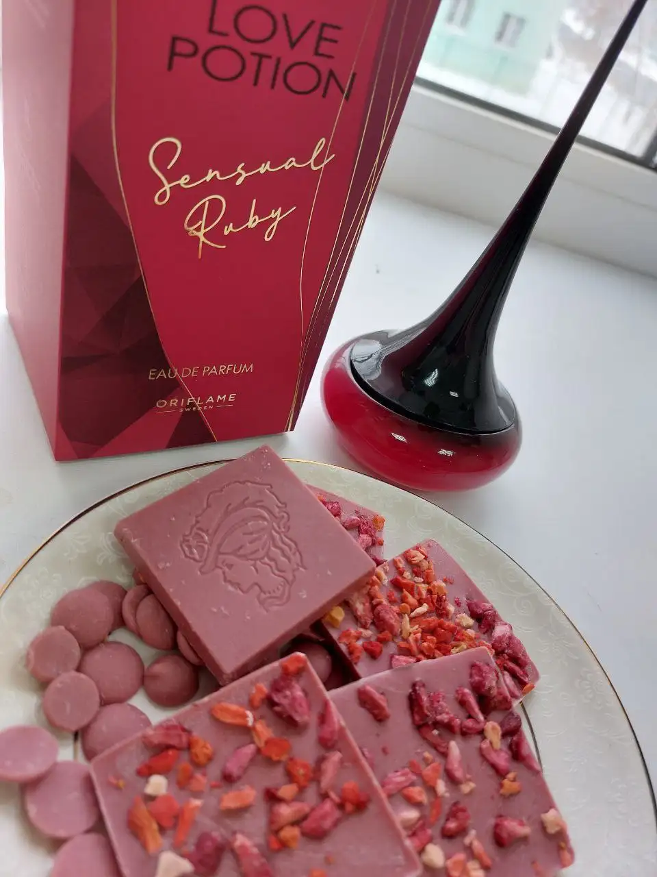 Парфюмерная вода Love Potion Sensual Ruby, 50мл - Парфюмерия (Барахолка) в Нижневартовск