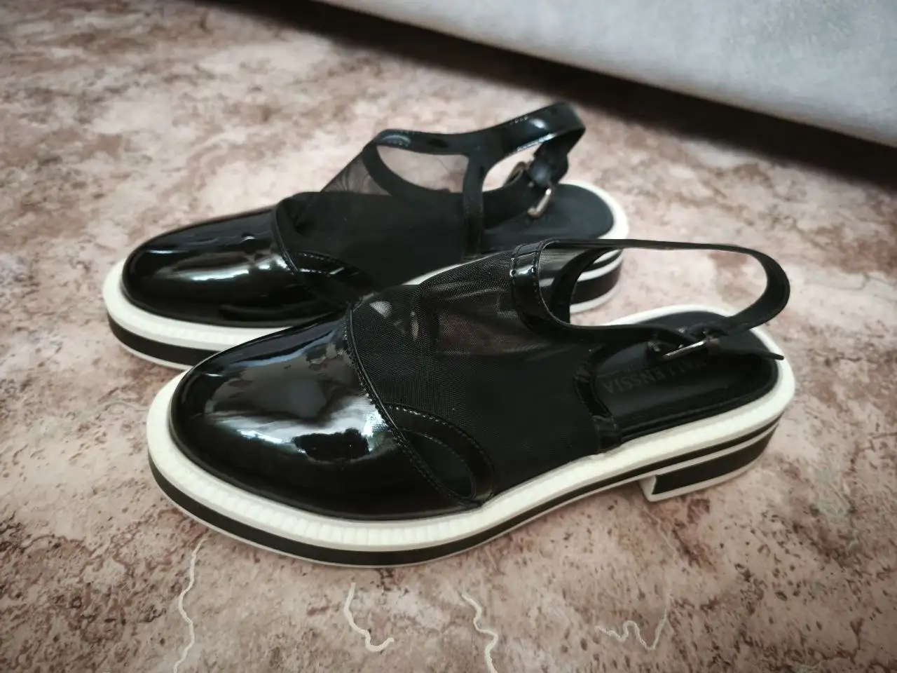 Продам 37 р - Барахолка в Нижневартовск