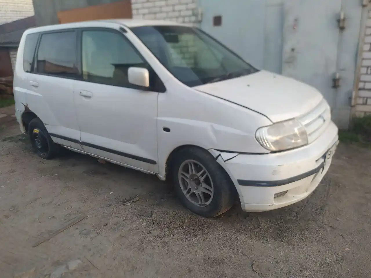 Японец мицубиси мираж динго АКПП полный привод бензин