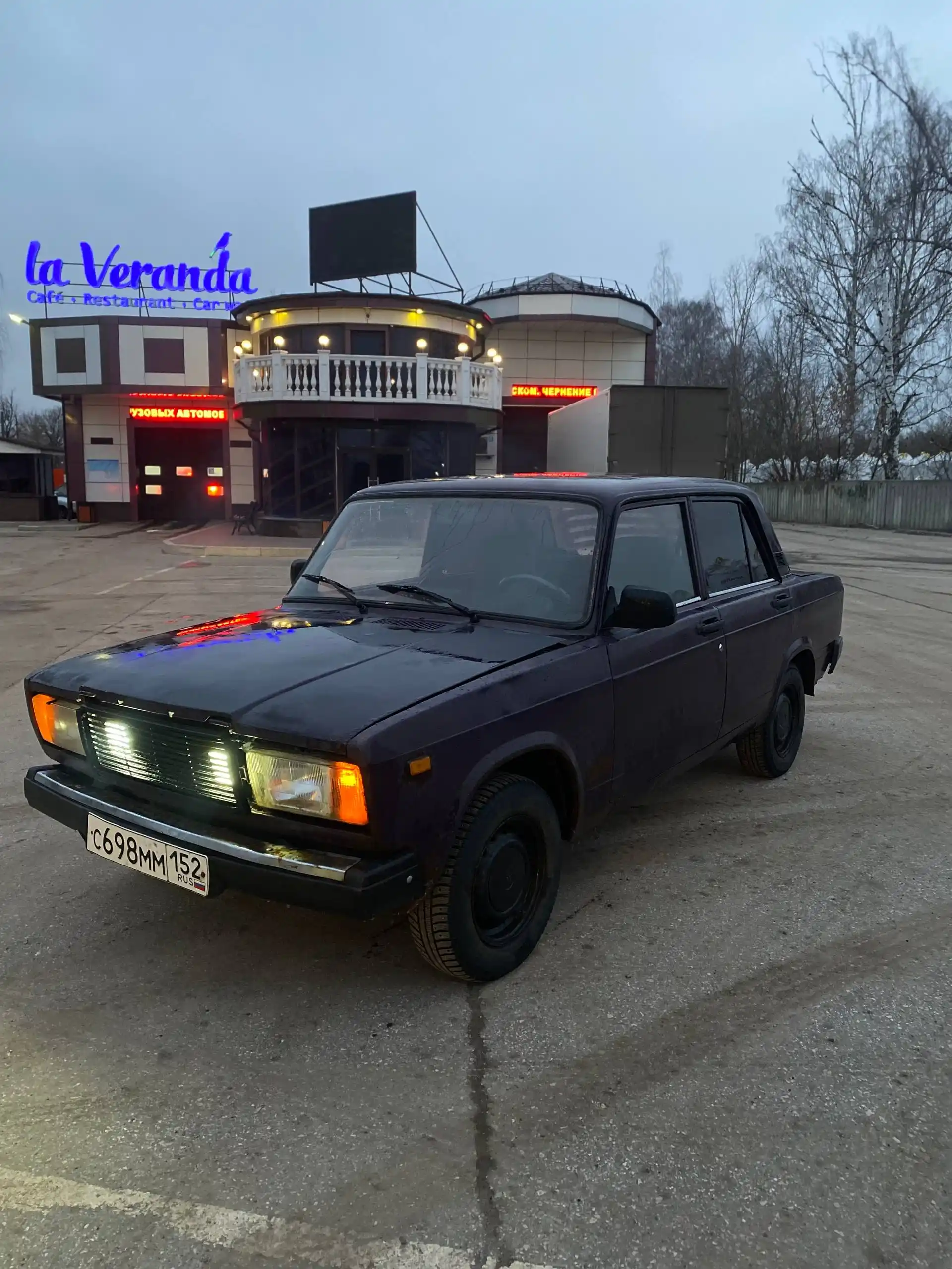 ВАЗ 2107 2004 года