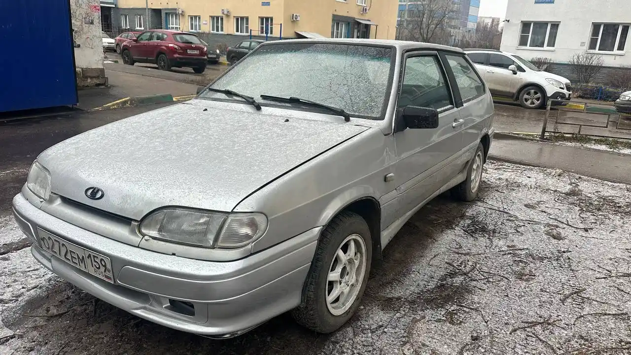 ВАЗ 2113 2012 года