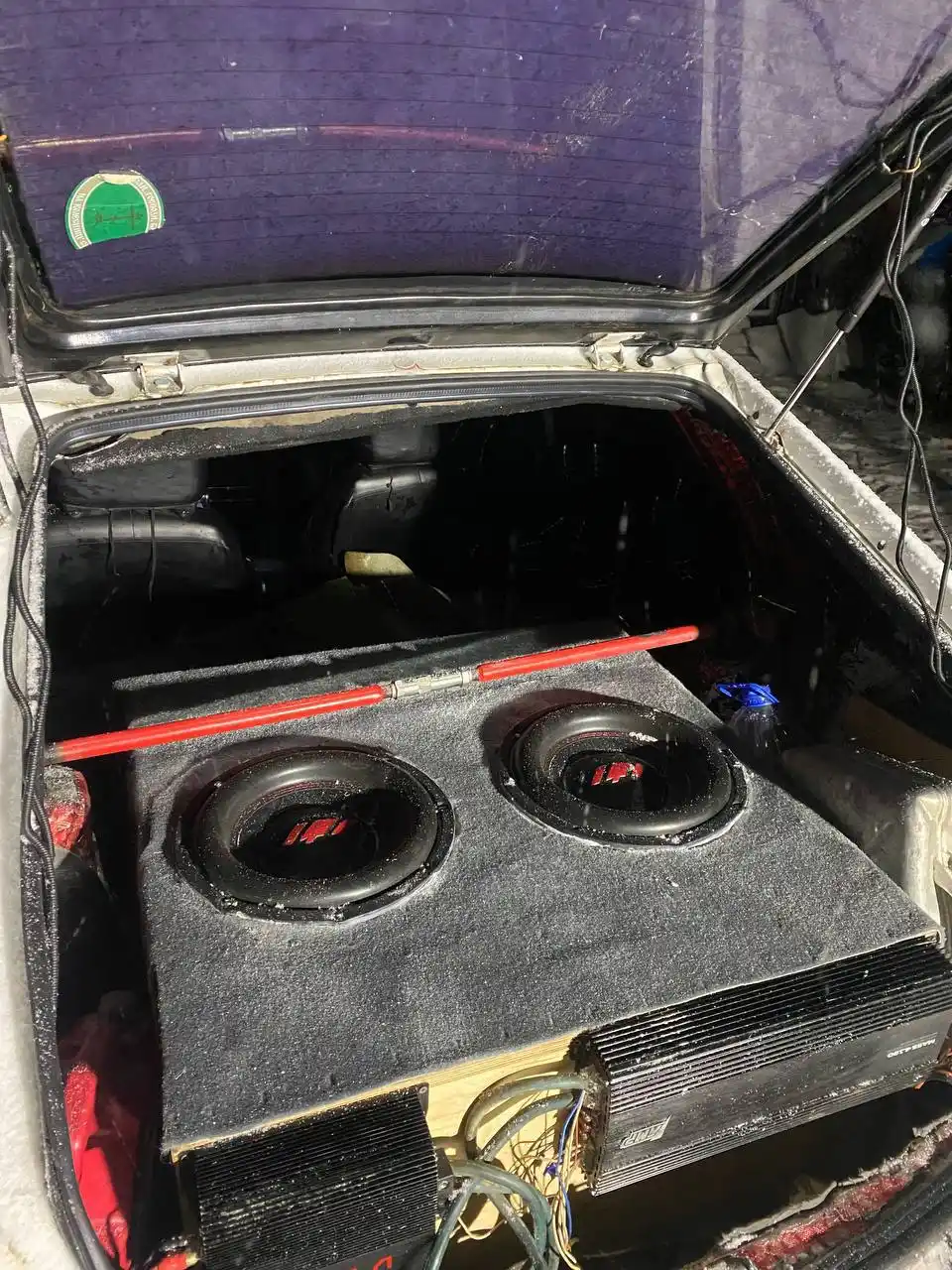 Сабы с коробом и моноблок - Авто в Нижний Новгород