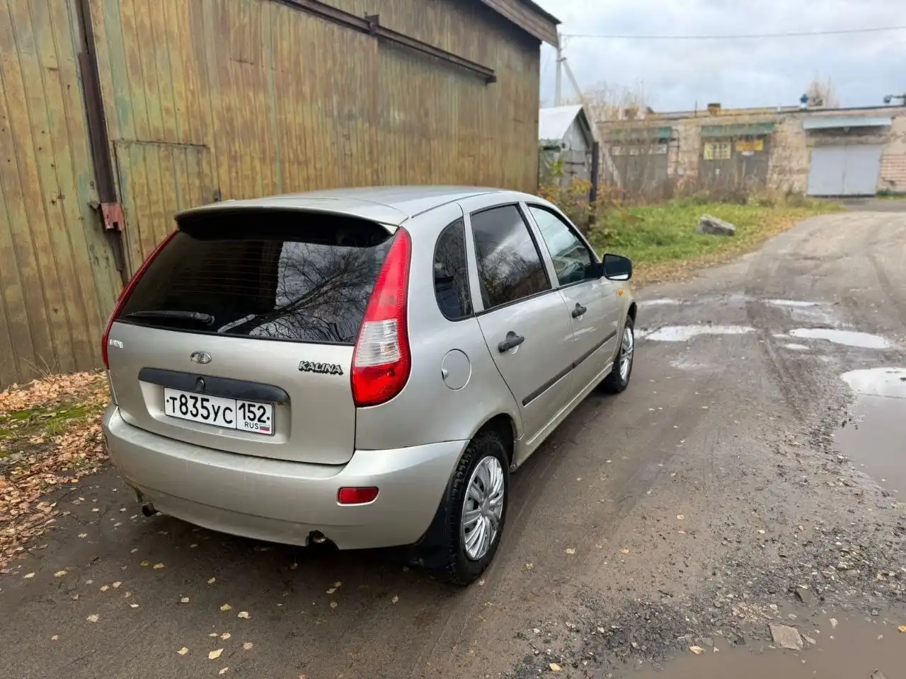 Продажа автомобилей Калина 2010 и ВАЗ 2114 2008