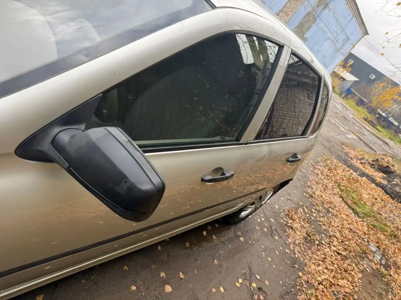 Продажа автомобилей Калина 2010 и ВАЗ 2114 2008