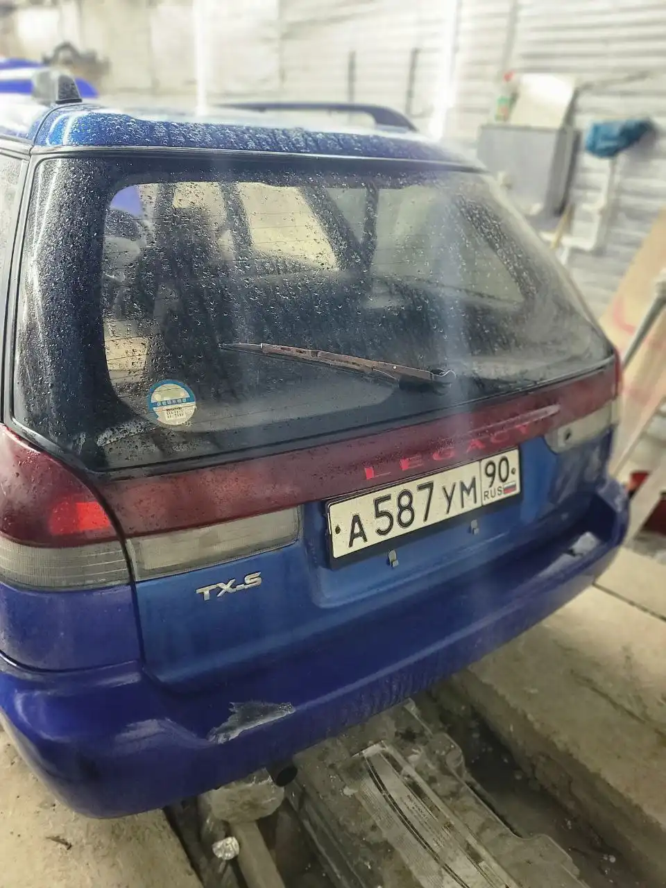 Продам автомобиль на ходу с автоматом и полным приводом