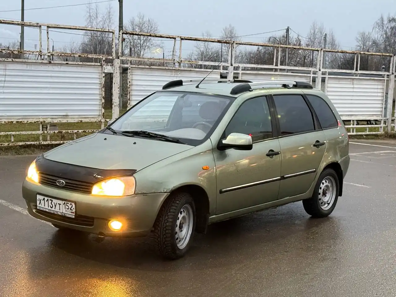 Продажа автомобиля Lada Kalina 2011 года