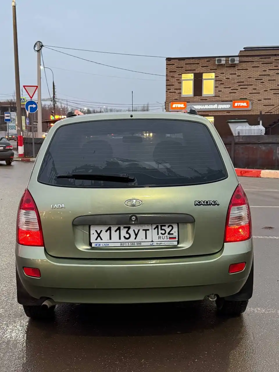 Продажа автомобиля Lada Kalina 2011 года