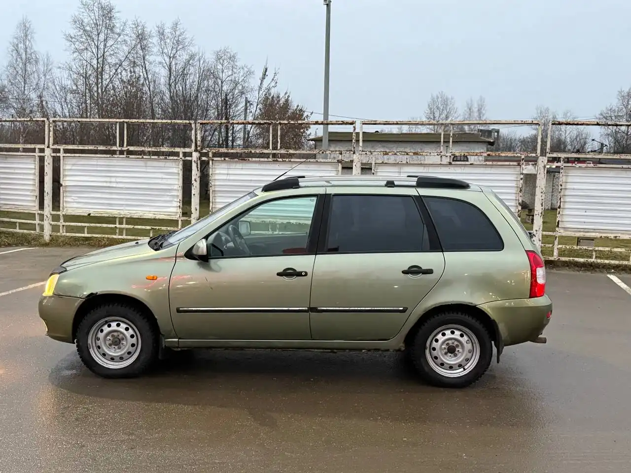 Продажа автомобиля Lada Kalina 2011 года