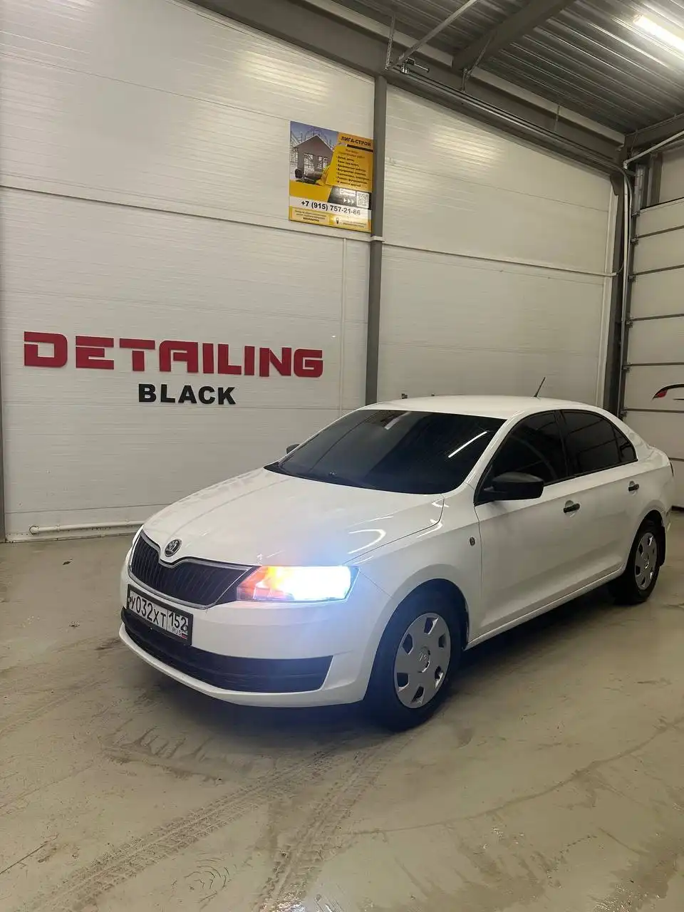 Продажа автомобиля 2014 года в хорошем состоянии